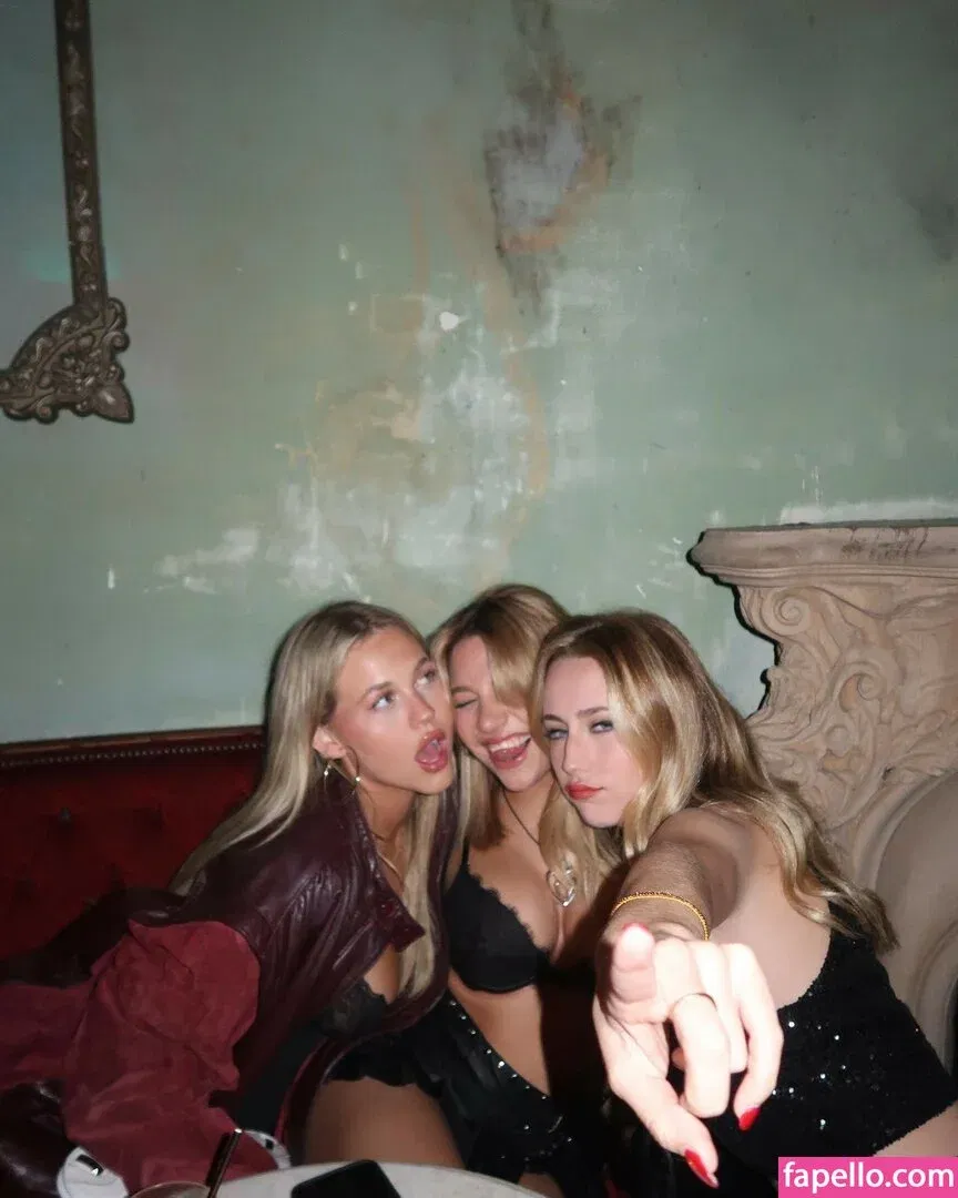 Mackenzie Ziegler Onlyfans Photo Gallery 