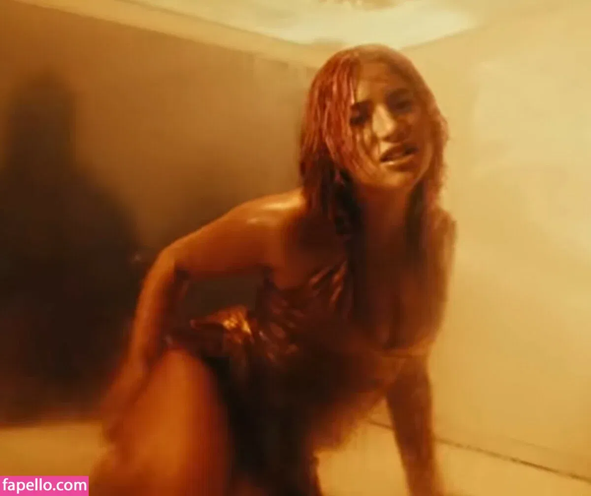 Mackenzie Ziegler Onlyfans Photo Gallery 