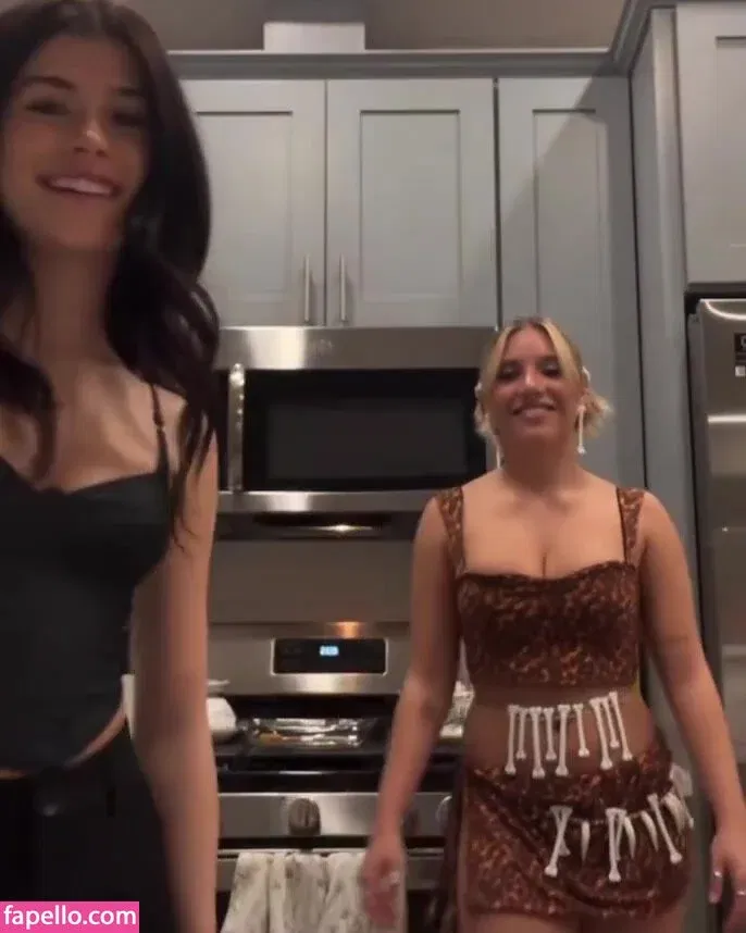 Mackenzie Ziegler Onlyfans Photo Gallery 