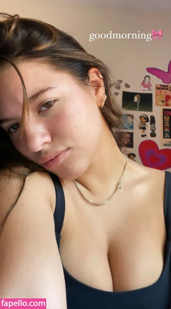 Mackenzie Ziegler Onlyfans Photo Gallery 