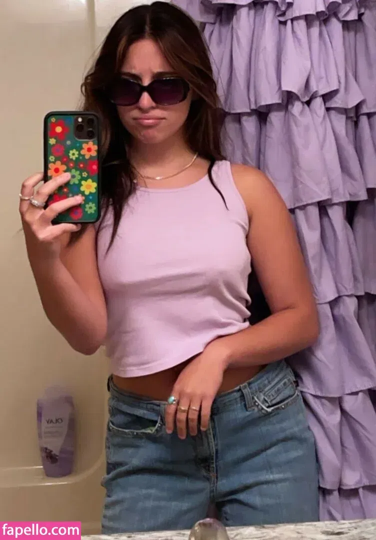 Mackenzie Ziegler Onlyfans Photo Gallery 