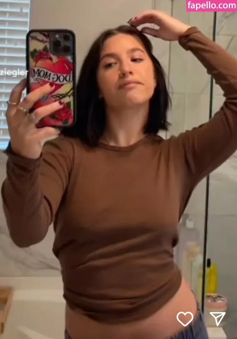 Mackenzie Ziegler Onlyfans Photo Gallery 