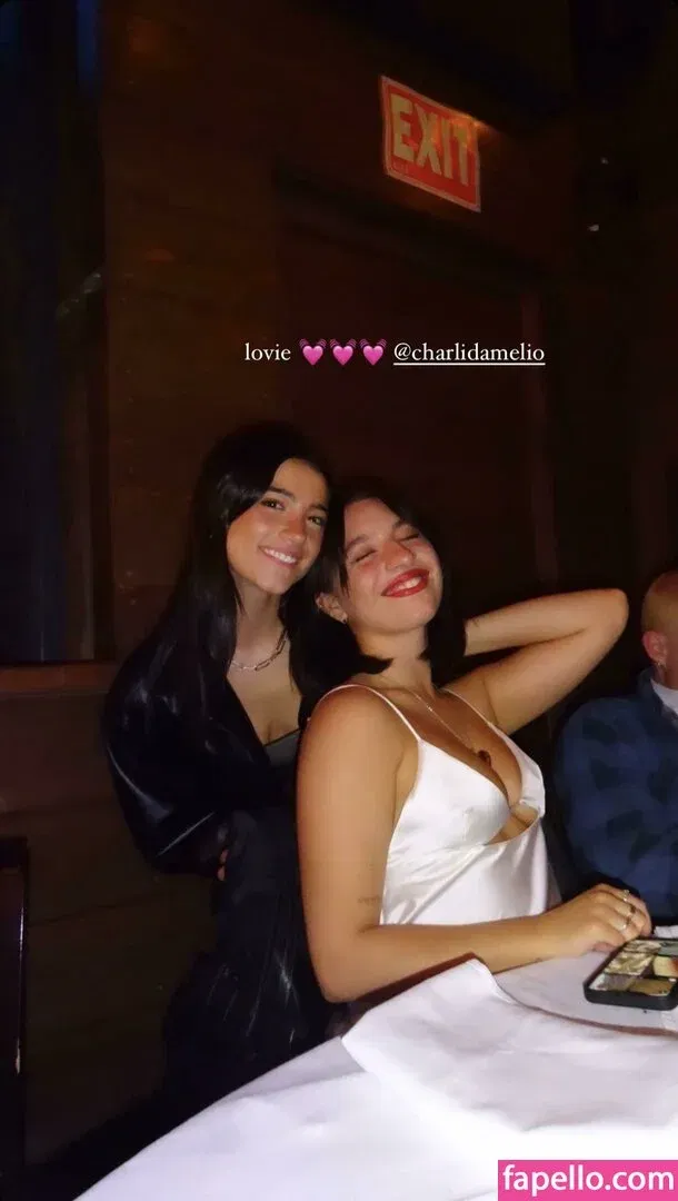 Mackenzie Ziegler Onlyfans Photo Gallery 