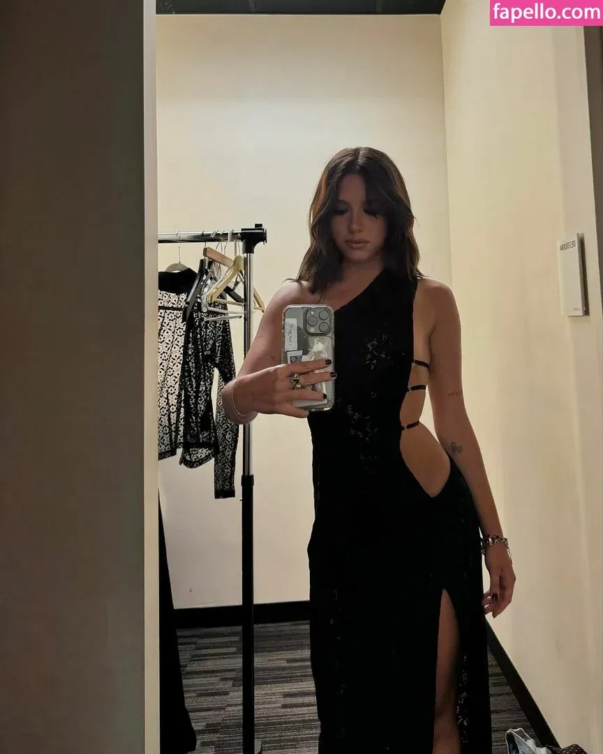 Mackenzie Ziegler Onlyfans Photo Gallery 