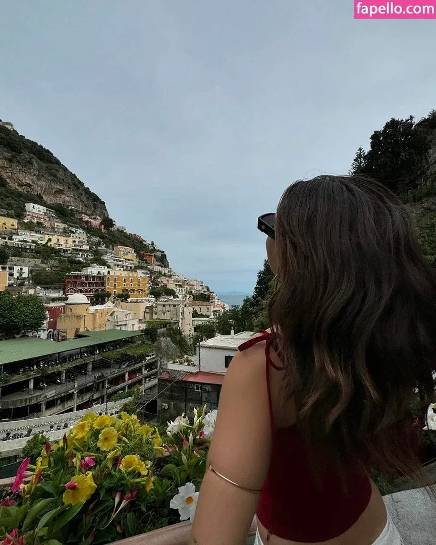 Mackenzie Ziegler Onlyfans Photo Gallery 