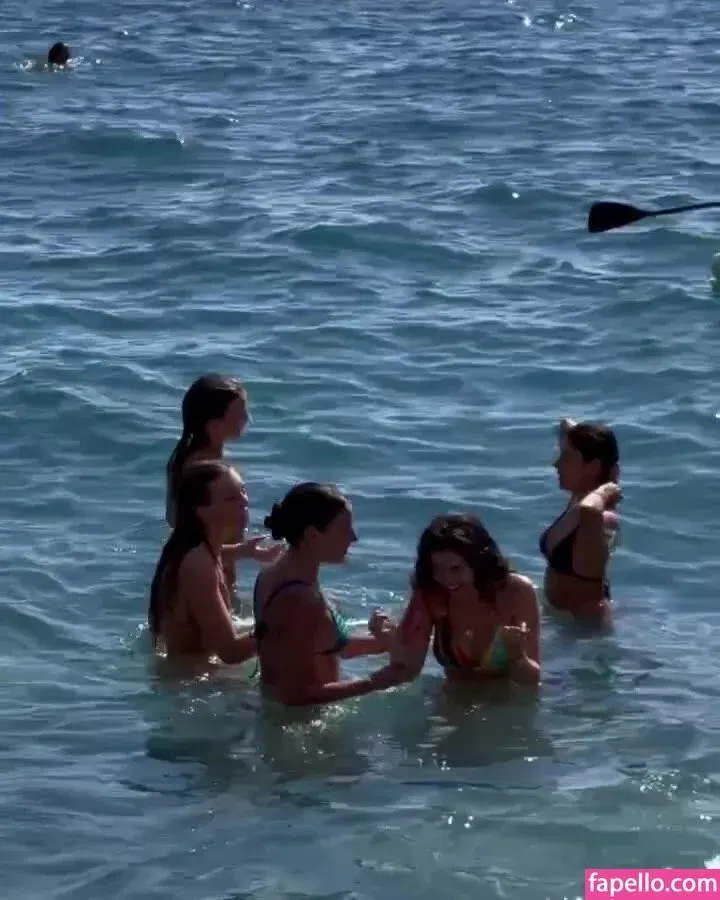 Mackenzie Ziegler Onlyfans Photo Gallery 