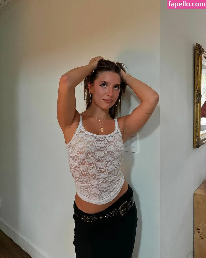 Mackenzie Ziegler Onlyfans Photo Gallery 