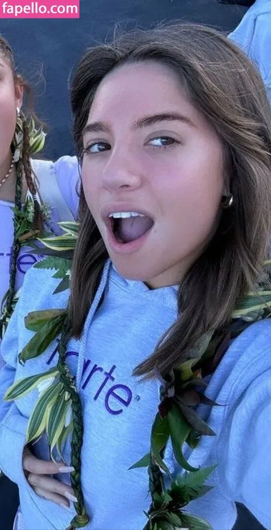 Mackenzie Ziegler Onlyfans Photo Gallery 