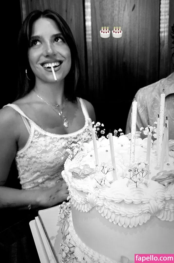 Mackenzie Ziegler Onlyfans Photo Gallery 