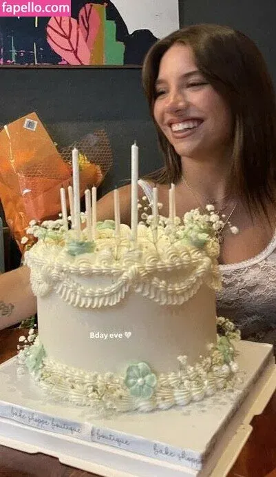 Mackenzie Ziegler Onlyfans Photo Gallery 