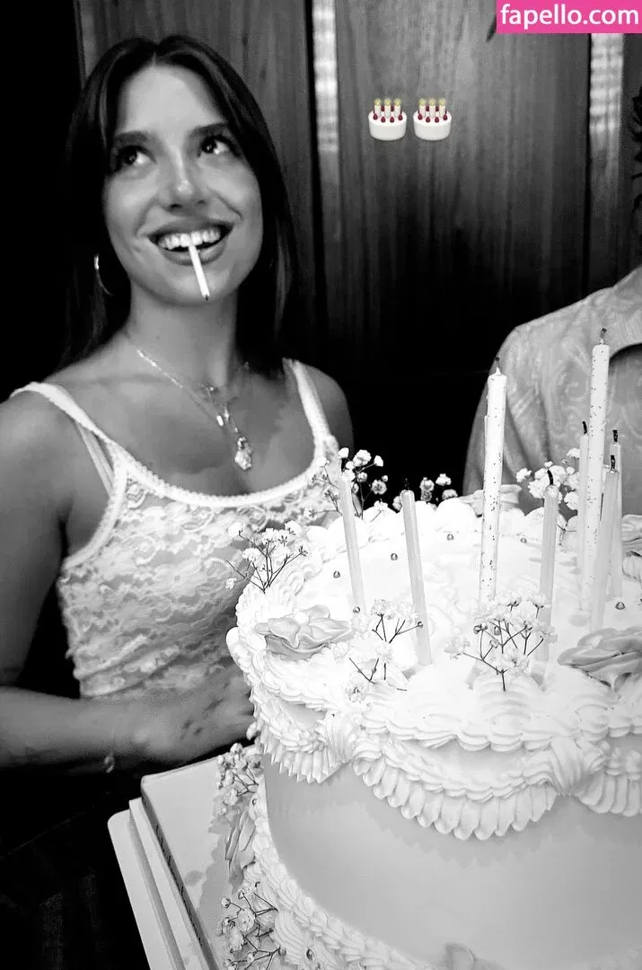 Mackenzie Ziegler Onlyfans Photo Gallery 