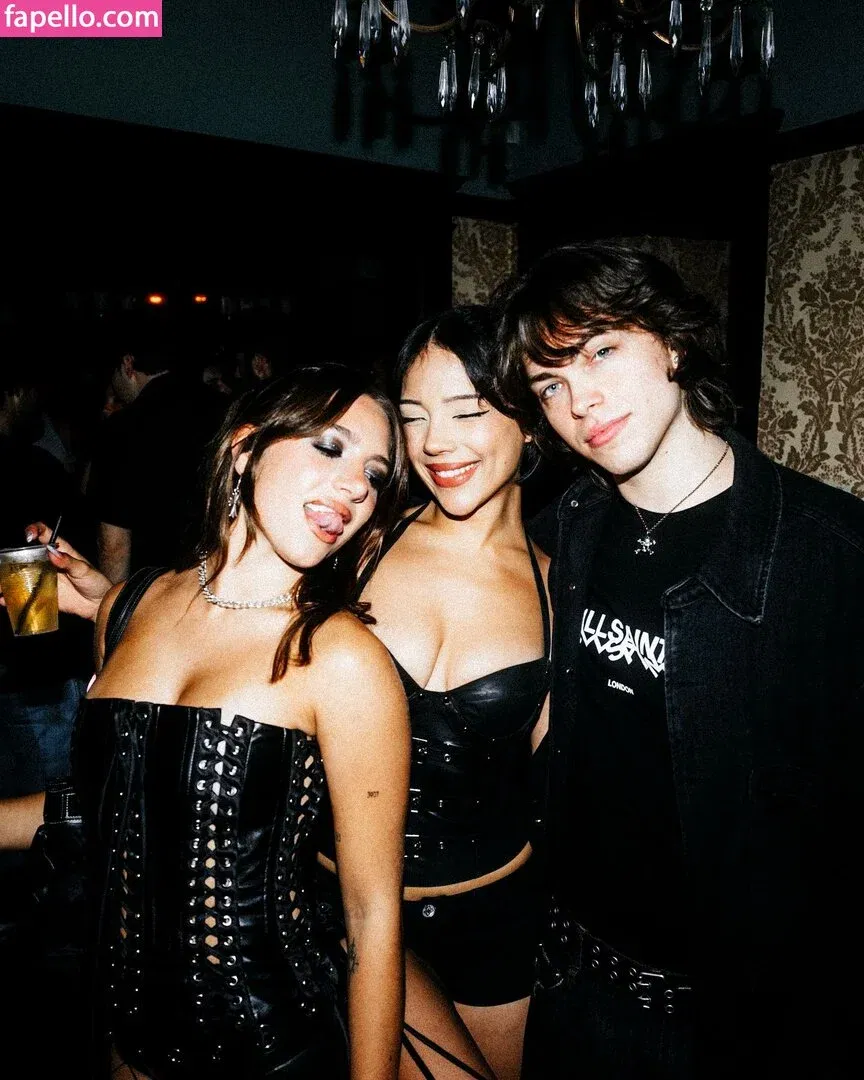 Mackenzie Ziegler Onlyfans Photo Gallery 