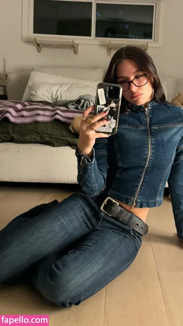 Mackenzie Ziegler Onlyfans Photo Gallery 