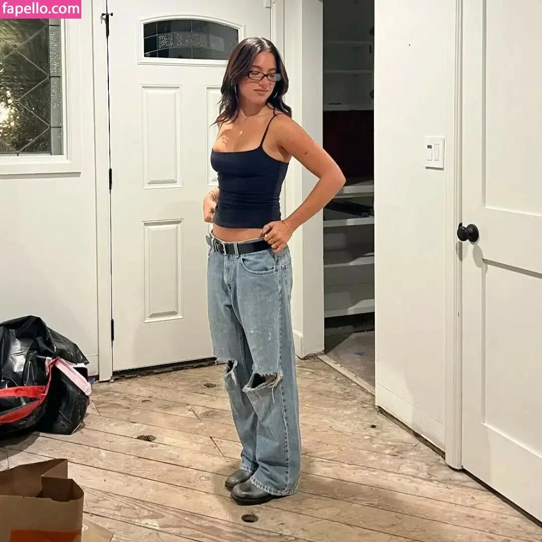 Mackenzie Ziegler Onlyfans Photo Gallery 