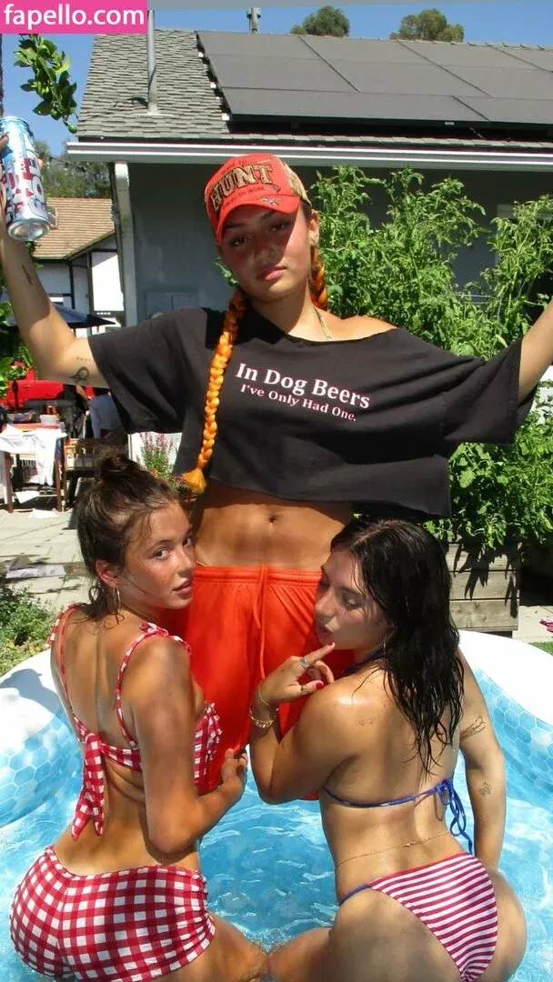 Mackenzie Ziegler Onlyfans Photo Gallery 