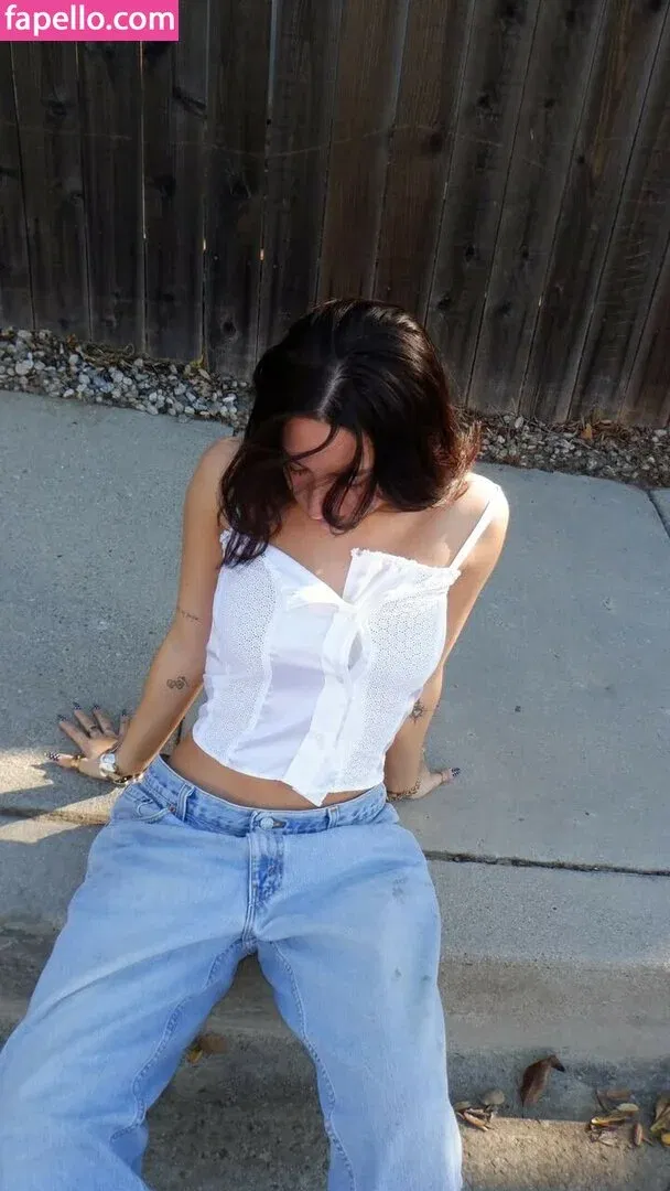 Mackenzie Ziegler Onlyfans Photo Gallery 