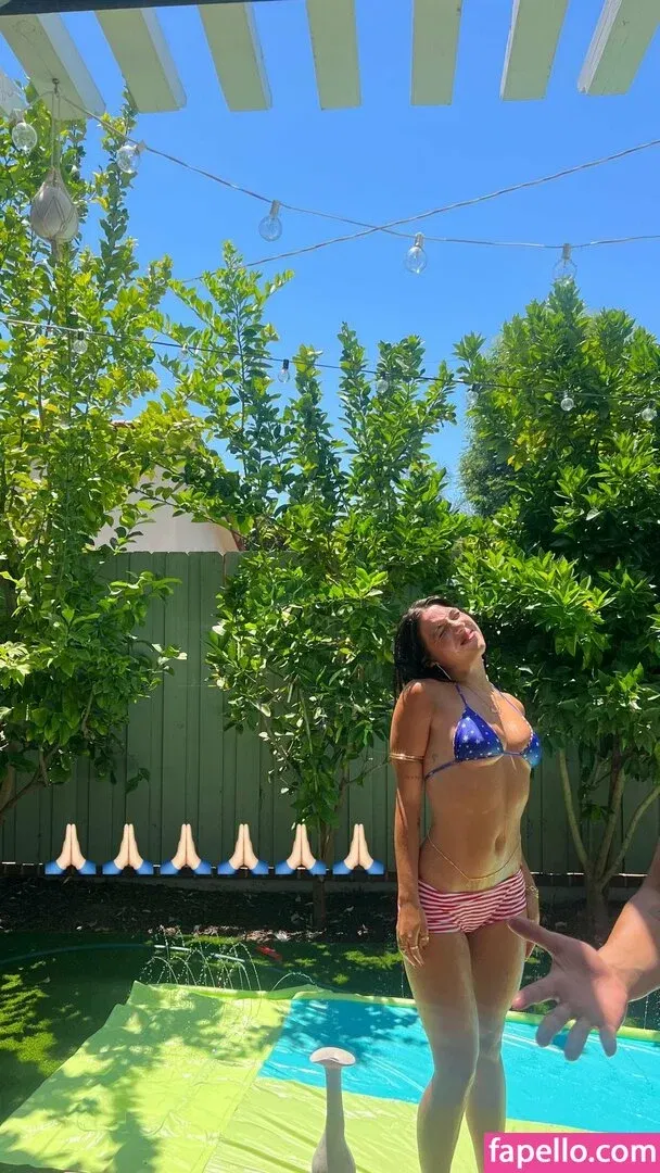 Mackenzie Ziegler Onlyfans Photo Gallery 