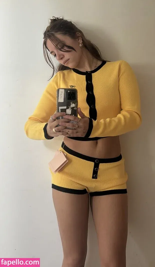 Mackenzie Ziegler Onlyfans Photo Gallery 