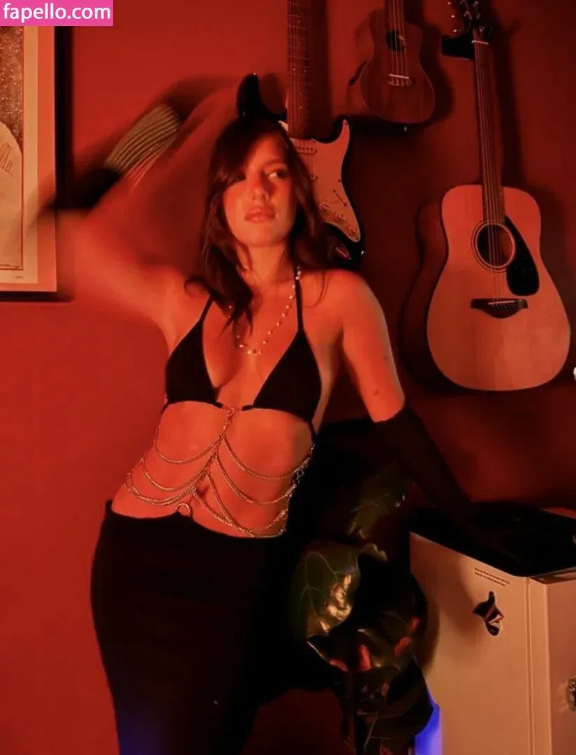 Mackenzie Ziegler Onlyfans Photo Gallery 