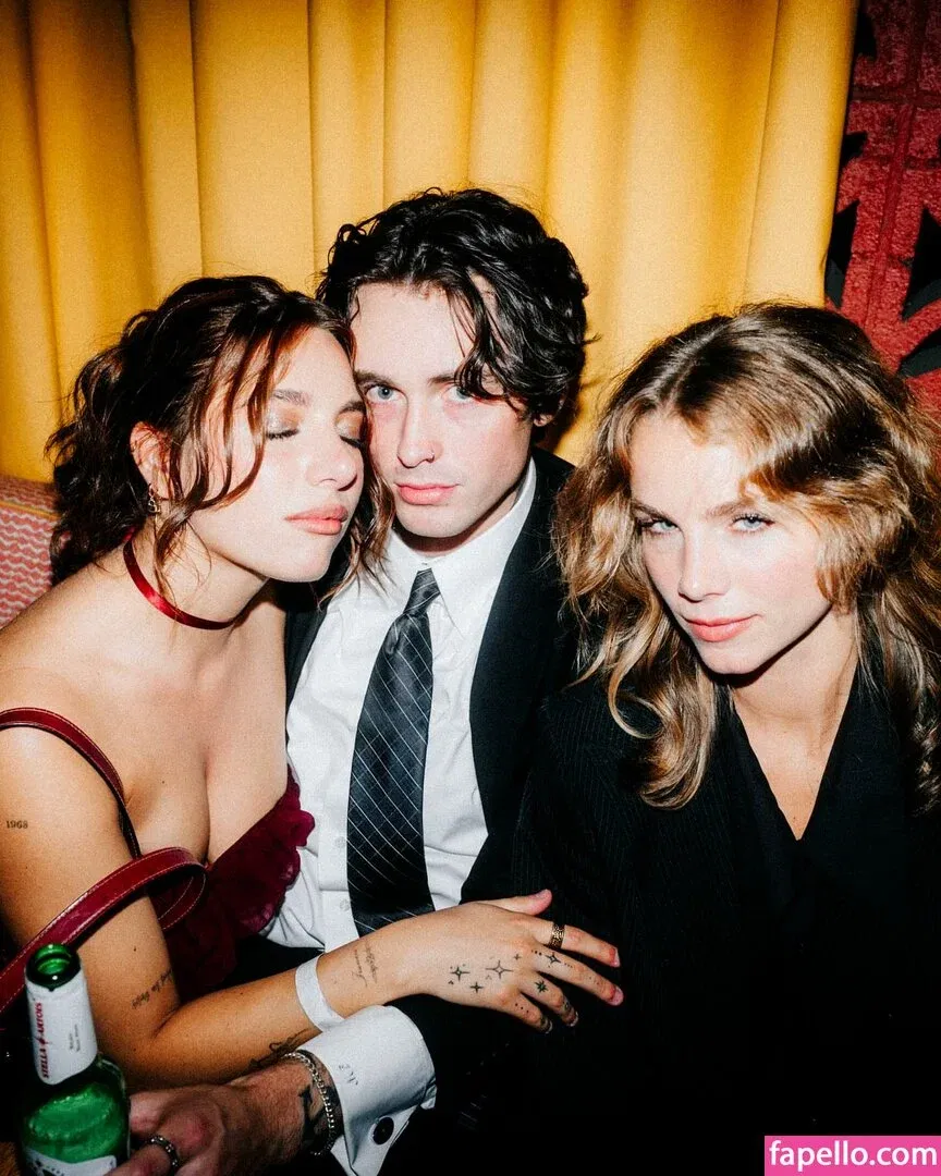 Mackenzie Ziegler Onlyfans Photo Gallery 