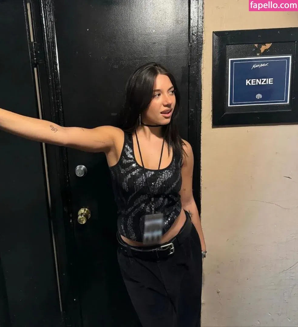 Mackenzie Ziegler Onlyfans Photo Gallery 