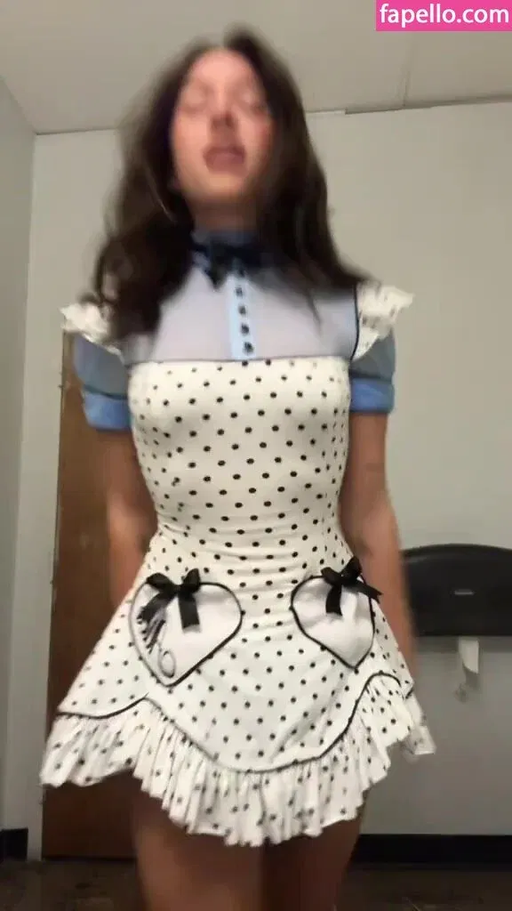 Mackenzie Ziegler Onlyfans Photo Gallery 