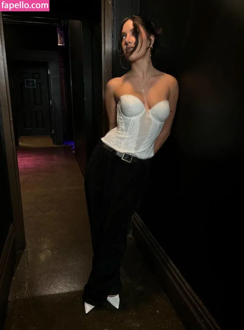 Mackenzie Ziegler Onlyfans Photo Gallery 