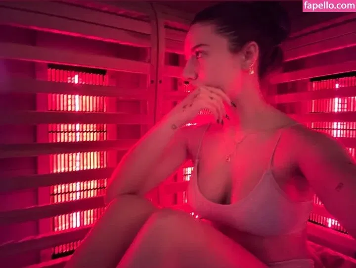 Mackenzie Ziegler Onlyfans Photo Gallery 