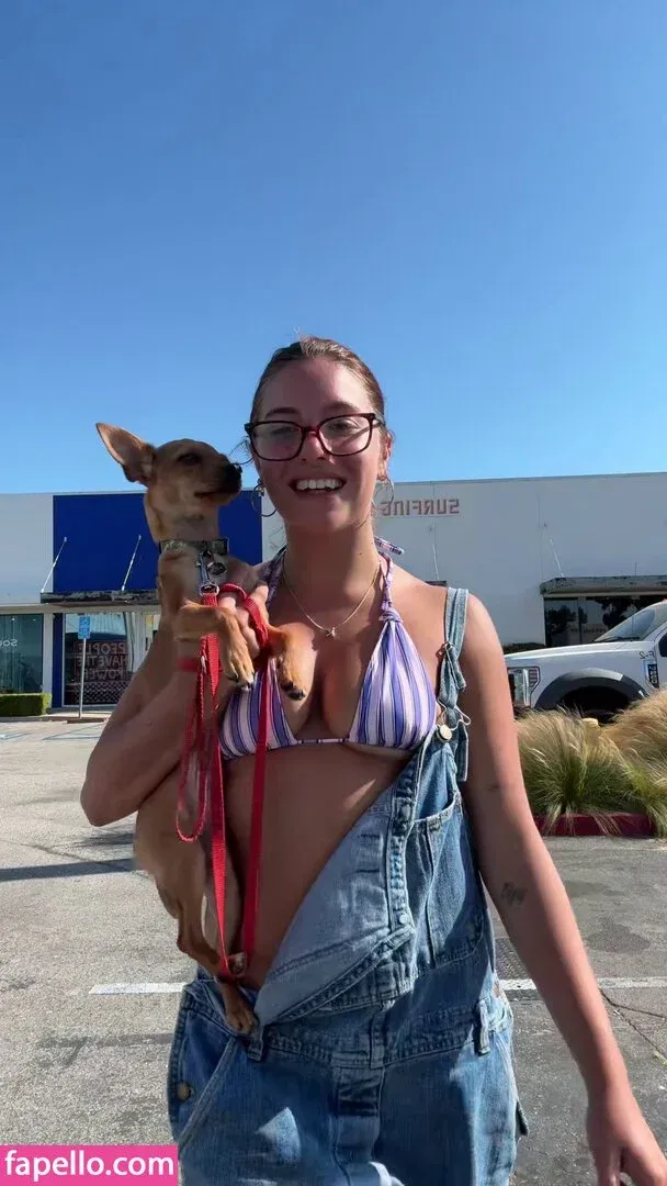 Mackenzie Ziegler Onlyfans Photo Gallery 