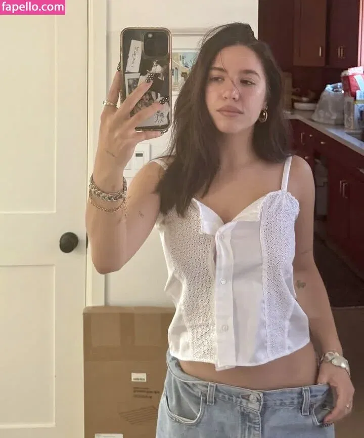 Mackenzie Ziegler Onlyfans Photo Gallery 