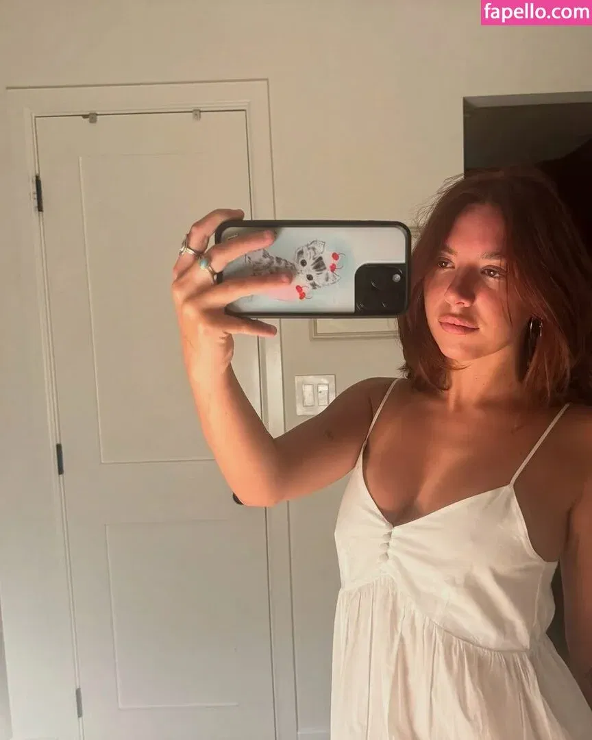 Mackenzie Ziegler Onlyfans Photo Gallery 