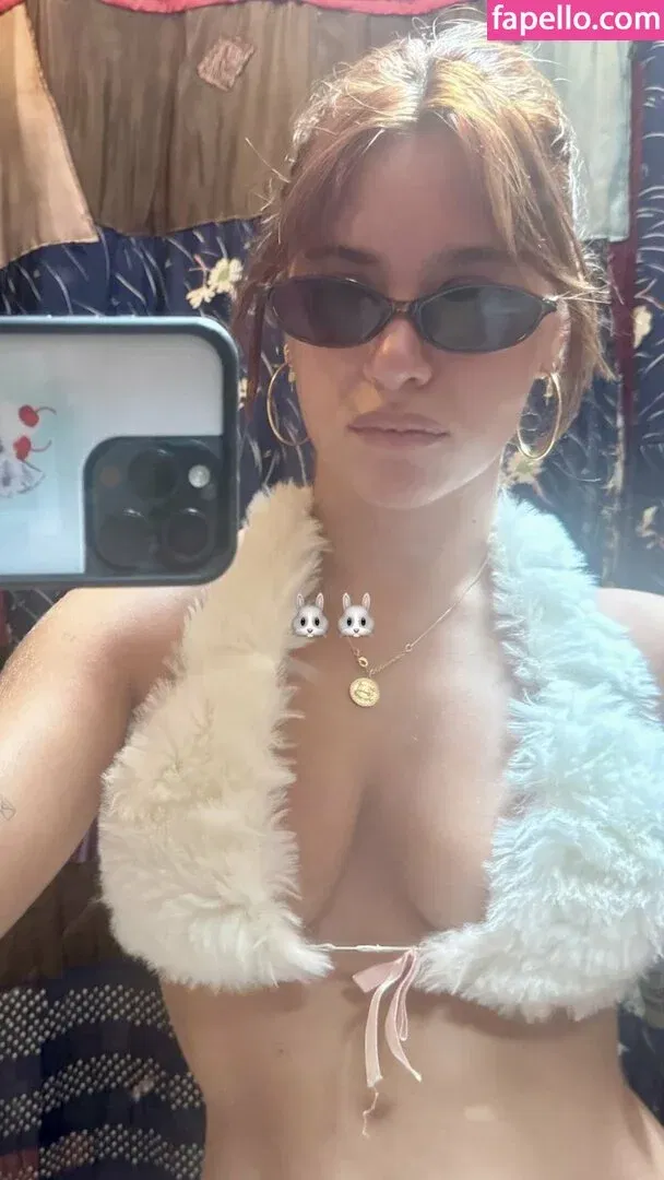 Mackenzie Ziegler Onlyfans Photo Gallery 