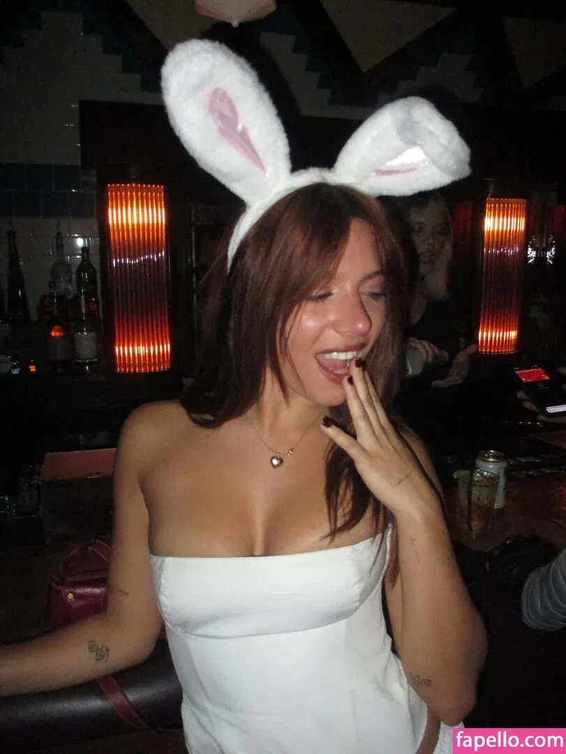 Mackenzie Ziegler Onlyfans Photo Gallery 