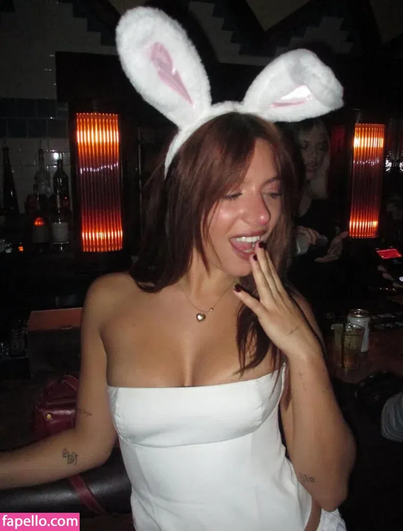 Mackenzie Ziegler Onlyfans Photo Gallery 