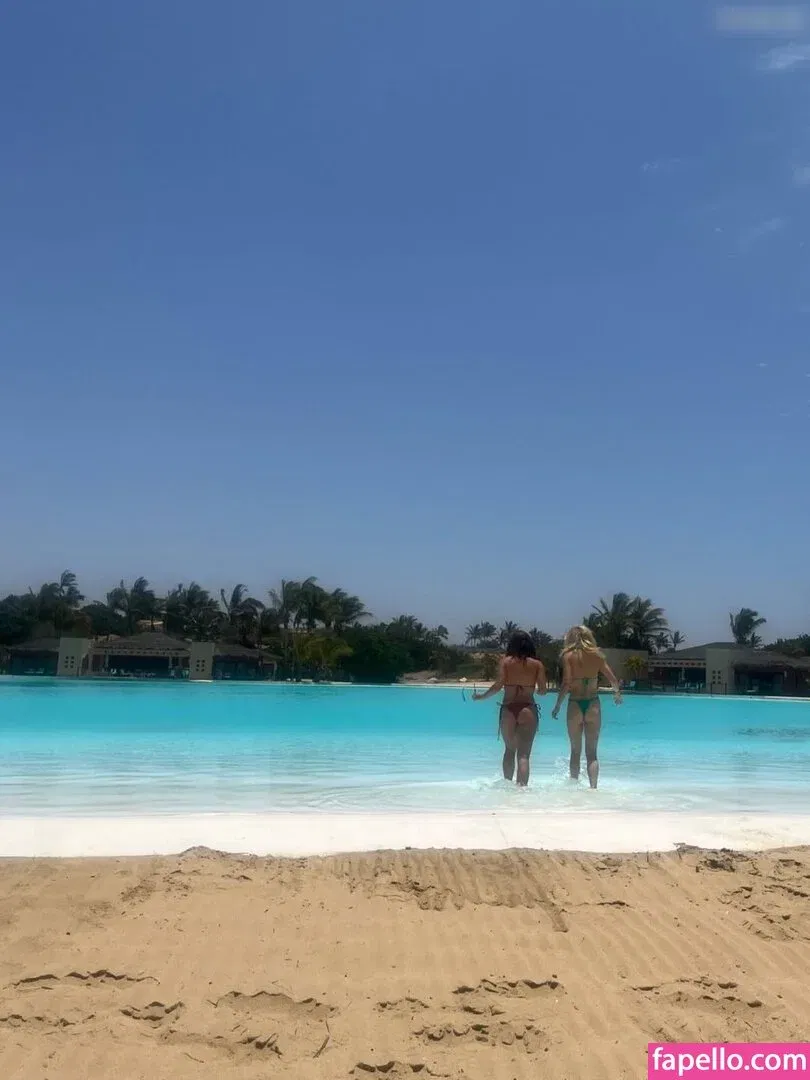 Mackenzie Ziegler Onlyfans Photo Gallery 