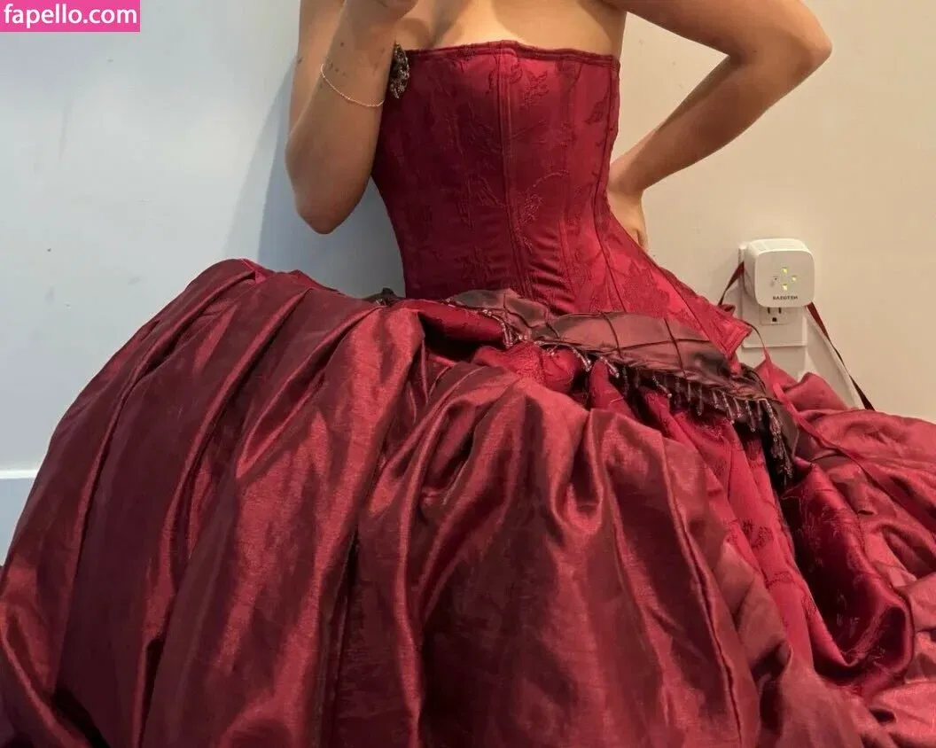 Mackenzie Ziegler Onlyfans Photo Gallery 