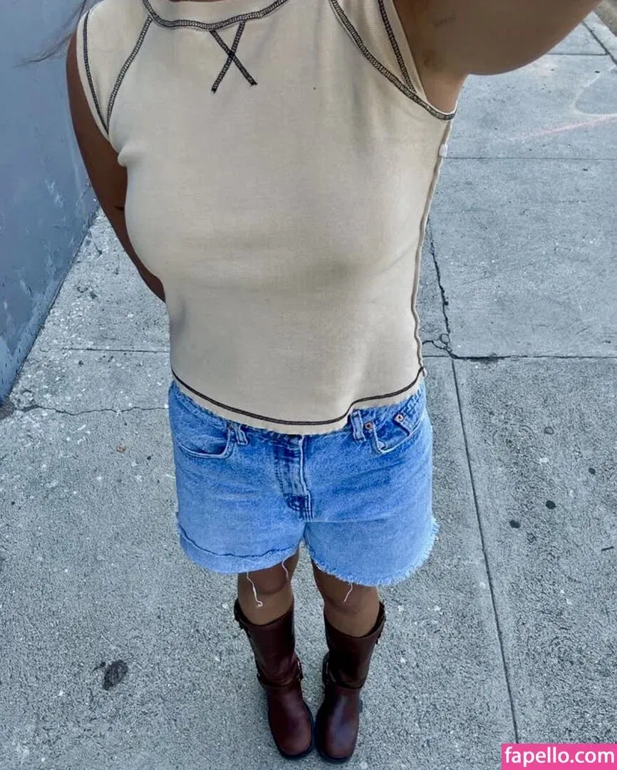 Mackenzie Ziegler Onlyfans Photo Gallery 