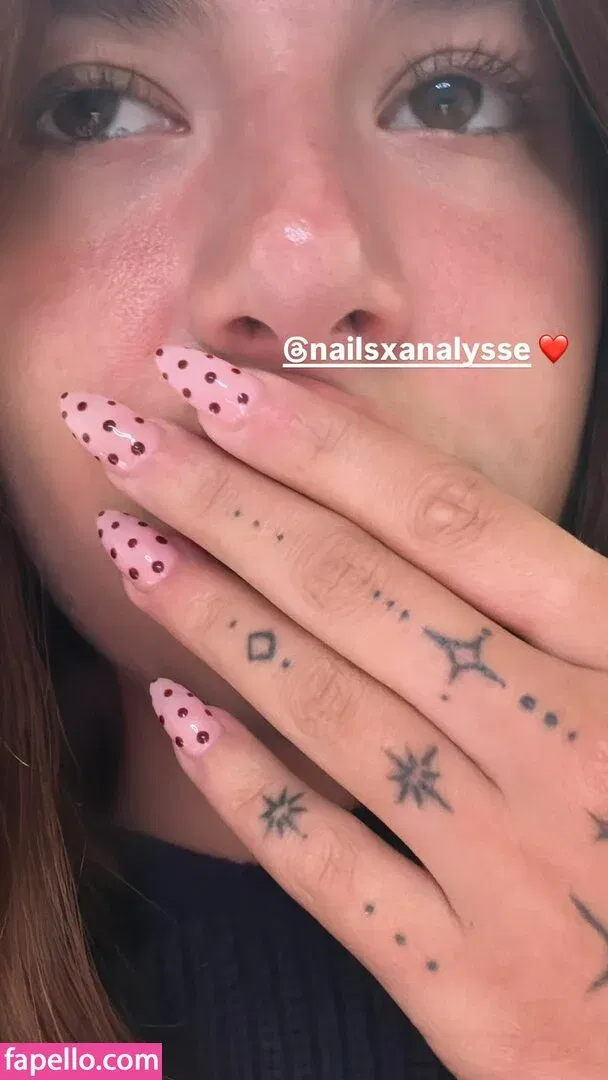 Mackenzie Ziegler Onlyfans Photo Gallery 