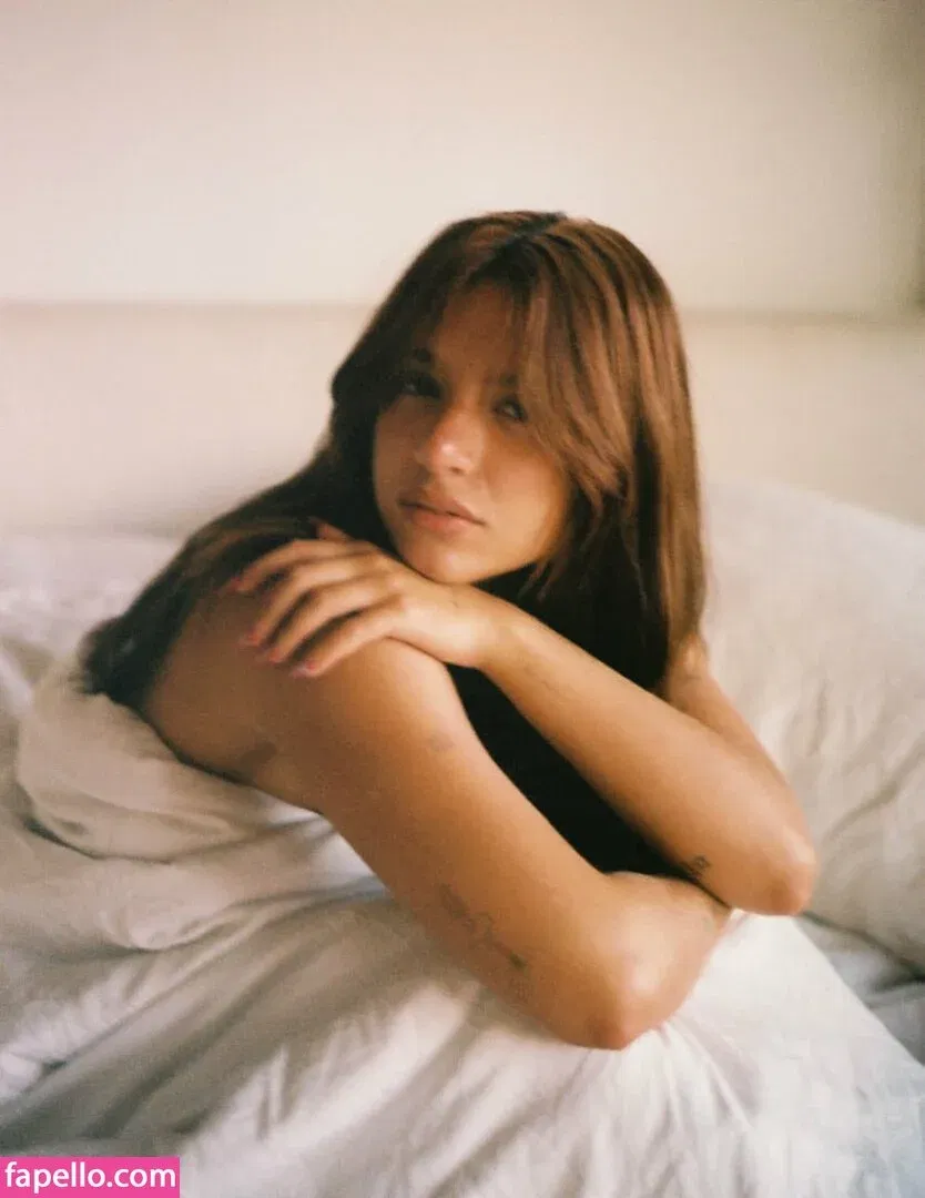 Mackenzie Ziegler Onlyfans Photo Gallery 