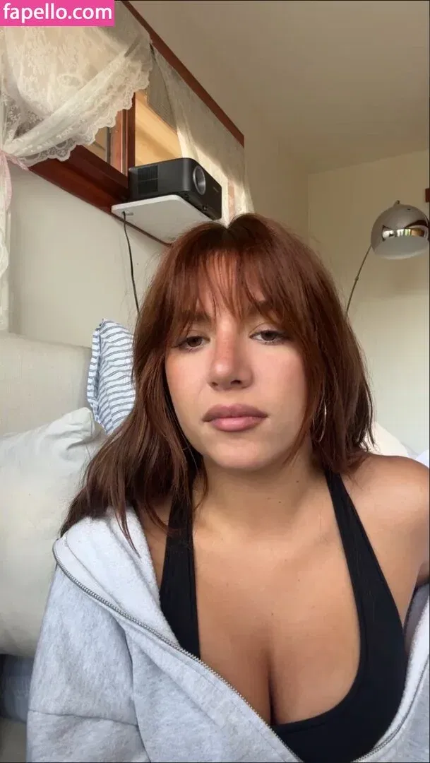 Mackenzie Ziegler Onlyfans Photo Gallery 