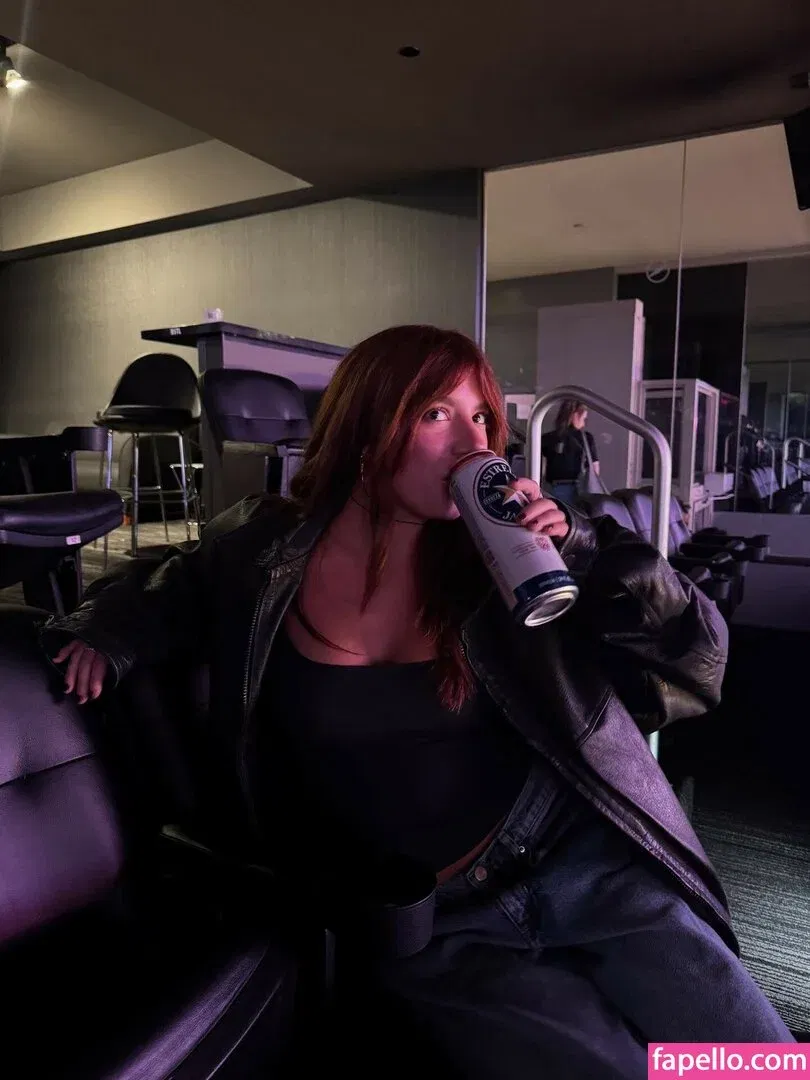 Mackenzie Ziegler Onlyfans Photo Gallery 