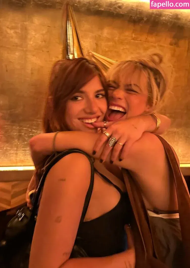 Mackenzie Ziegler Onlyfans Photo Gallery 