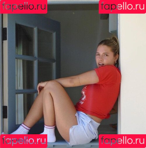 Mackenzie Ziegler Onlyfans Photo Gallery 