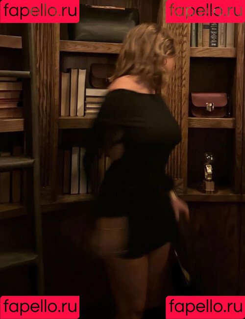 Mackenzie Ziegler Onlyfans Photo Gallery 