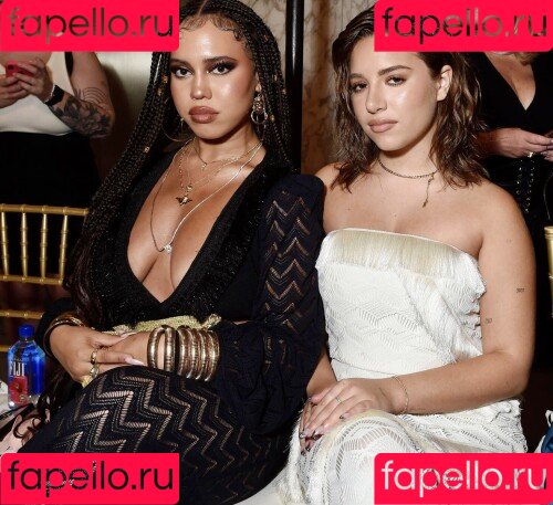 Mackenzie Ziegler Onlyfans Photo Gallery 