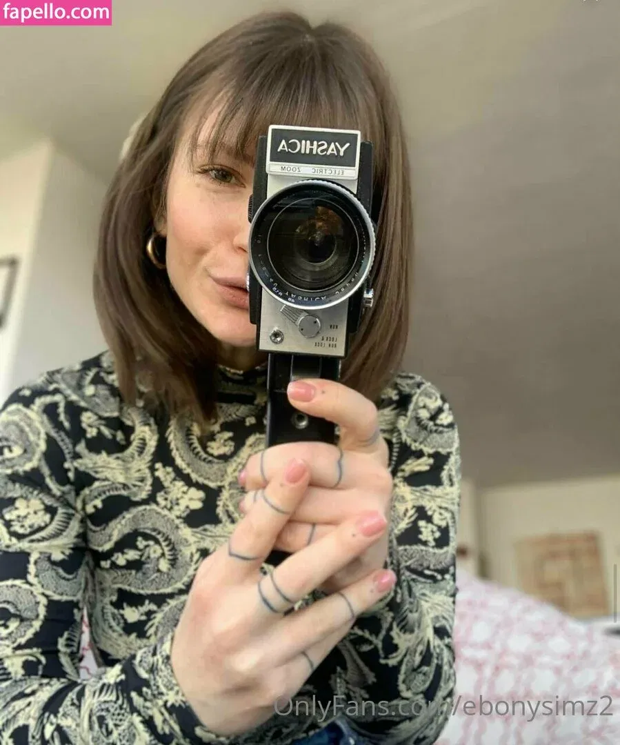 ebonysimz2 Onlyfans Photo Gallery 