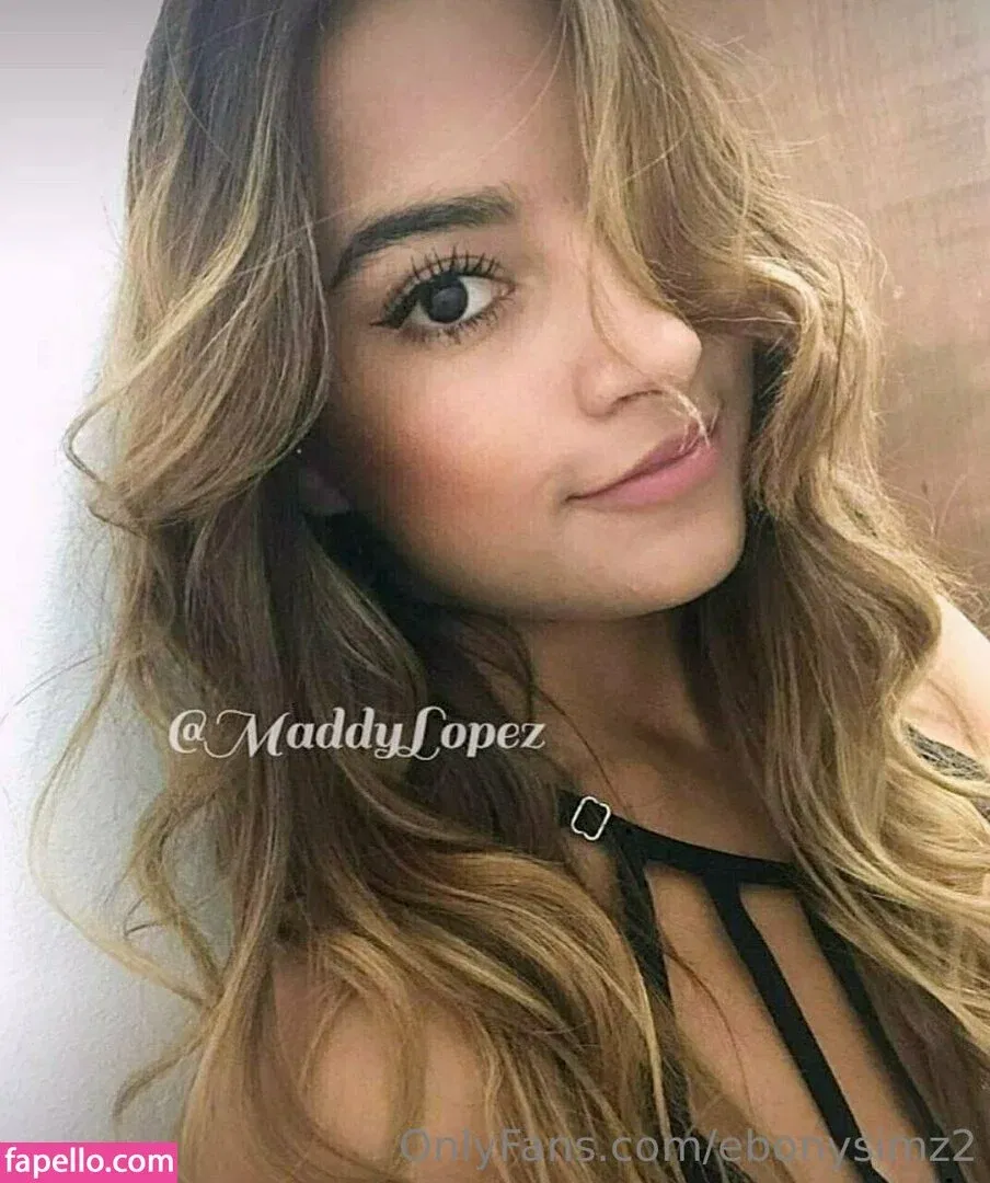 ebonysimz2 Onlyfans Photo Gallery 