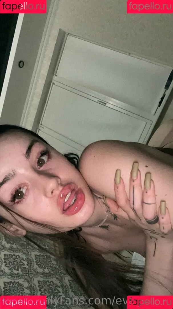 Eva Torrid Onlyfans Photo Gallery 
