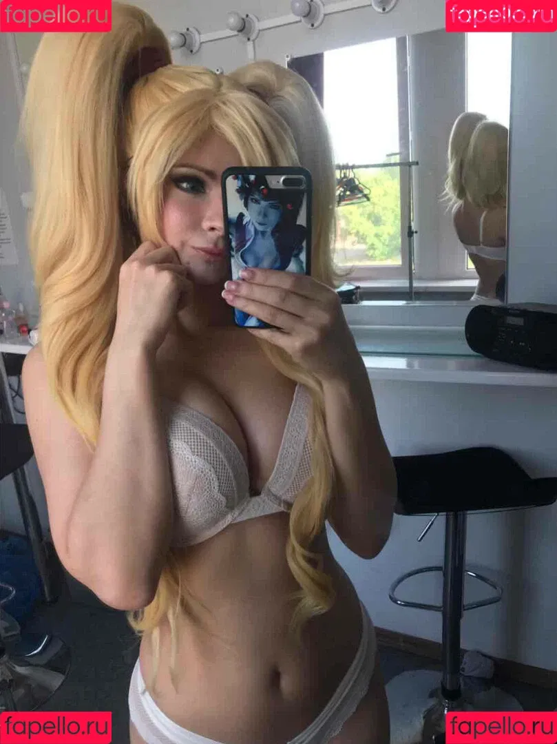 Jannet In Cosplay Onlyfans Photo Gallery 