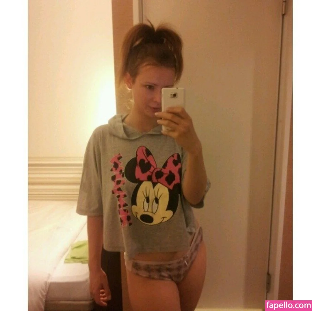 Jannet In Cosplay Onlyfans Photo Gallery 